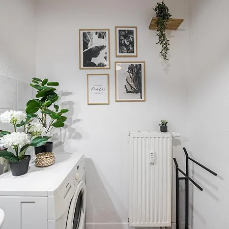 Ganzes Apartment, Ruhig, Gemütlich, Vollausstattung, Kostenloses Parken